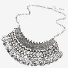 Charger l'image dans la galerie, Pendant Tribal Charms Indian Statement Tassel  Necklace