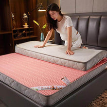 Load image into Gallery viewer, Traditional Latex Mattress Folding Mattress Bed