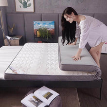 Load image into Gallery viewer, Traditional Latex Mattress Folding Mattress Bed