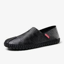 Charger l'image dans la galerie, Men Moccasins Shoes Breathable Slip on Driving Shoes