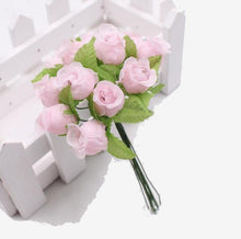 Carica l'immagine nel visualizzatore di Gallery, Flowers Silk Rose Mini Bouquet for
