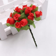 Carica l'immagine nel visualizzatore di Gallery, Flowers Silk Rose Mini Bouquet for