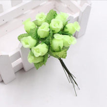 Carica l'immagine nel visualizzatore di Gallery, Flowers Silk Rose Mini Bouquet for