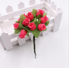 Carica l'immagine nel visualizzatore di Gallery, Flowers Silk Rose Mini Bouquet for