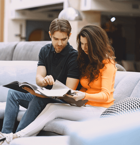 Social nightlife is just as lively and colorful as a kaleidoscope.