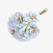 Load image into Gallery viewer, aisy flower bouquet artificial flower
