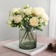 Carica l&#39;immagine nel visualizzatore di Gallery, Flowers Small White Bouquet Vases for Home
