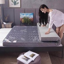 Load image into Gallery viewer, Traditional Latex Mattress Folding Mattress Bed
