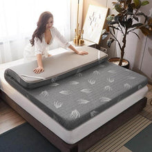 Load image into Gallery viewer, Traditional Latex Mattress Folding Mattress Bed
