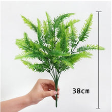 Charger l&#39;image dans la galerie, Grass Plastic Ferns Green Leaves Fake Flower
