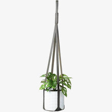 Carica l&#39;immagine nel visualizzatore di Gallery, PU Leather Plant Hanger Hanging Planter
