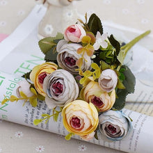 Charger l&#39;image dans la galerie, Roses Bride Bouquet for Christmas Home
