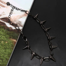 Carica l&#39;immagine nel visualizzatore di Gallery, Spike Rivet Necklace Rock Gothic Chokers
