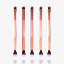 Charger l&#39;image dans la galerie, Angled Brush Eyeliner Eyeshadow Eye Brow Makeup
