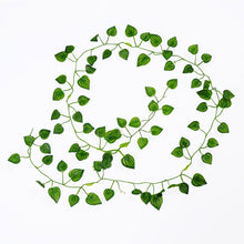 Carica l&#39;immagine nel visualizzatore di Gallery, Leaves String Garland Fake Foliage Flowers
