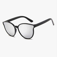 Load image into Gallery viewer, Hot Children Sunglasses Kids Sunglasses Boy Girl Goggles
