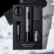 Carica l&#39;immagine nel visualizzatore di Gallery, Opener Automatic Red Wine Bottle
